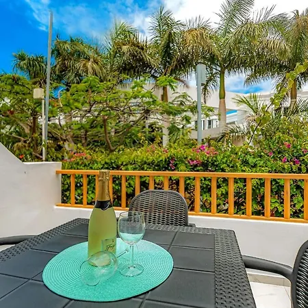 Geranios Playa Americas 아데제